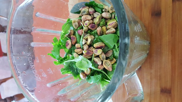 Foto 1 - Pesto