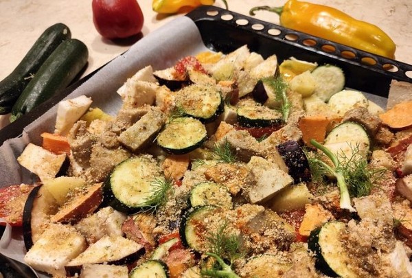 Foto - Teglia di seitan e verdure